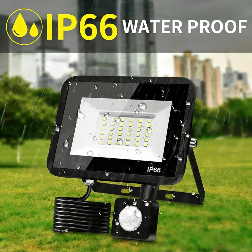 IP66 waterproof LED floodlight with motion sensor for outdoor smart home lighting